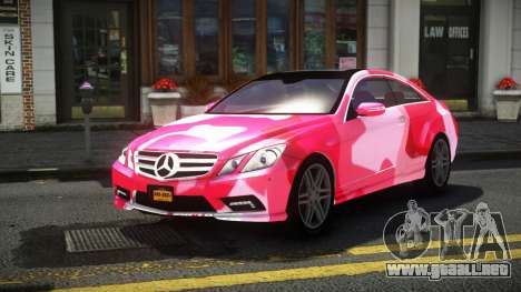 Mercedes-Benz E500 Stinre S4 para GTA 4