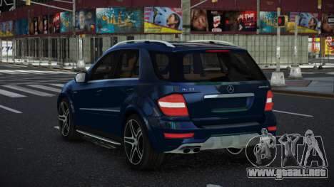 Mercedes-Benz ML63 AMG Ogur para GTA 4