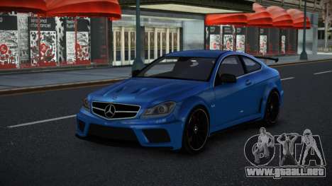 Mercedes-Benz C63 AMG Huumi para GTA 4