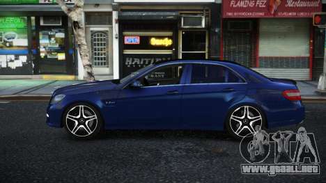 Mercedes-Benz E63 AMG Juovi para GTA 4
