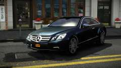 Mercedes-Benz E500 Stinre S6 para GTA 4